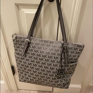 Michael Kors grey tote